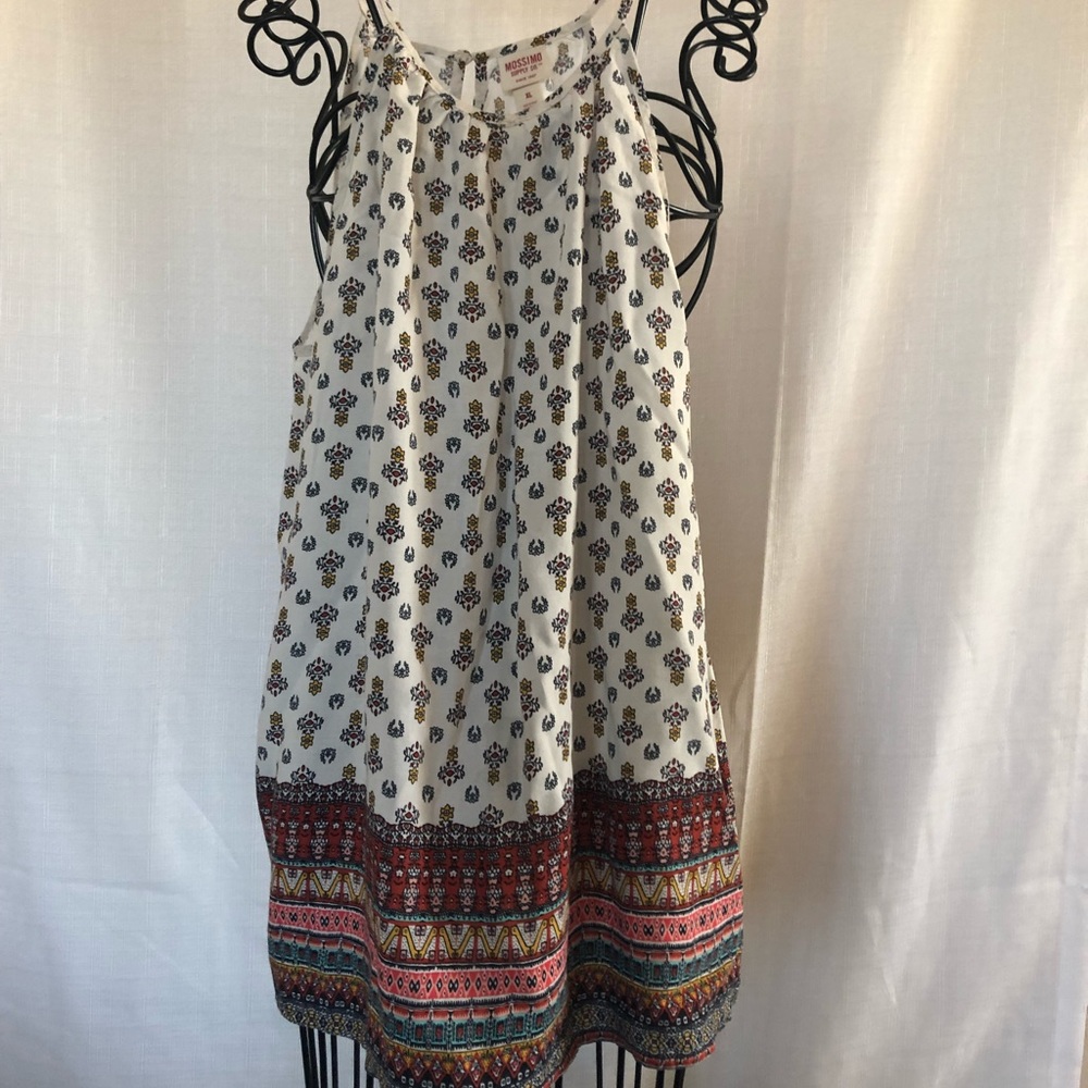 MOSSIMO TANK TOP